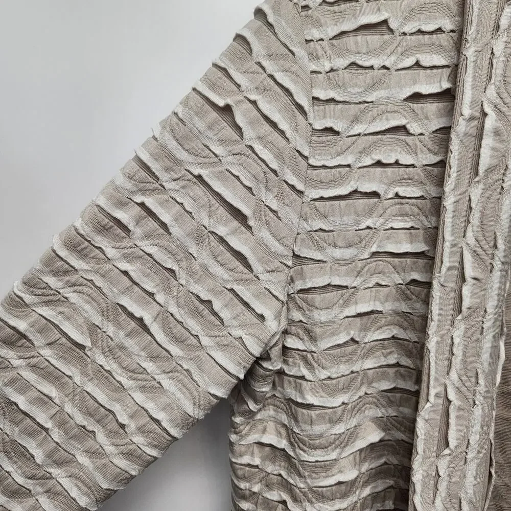 VTG. Frank Lyman Lagenlook Crinkle Ruffle Tan Open Front Cardigan Women's 12‎